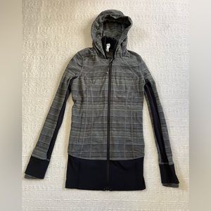 Lululemon Define Jacket Size 2!